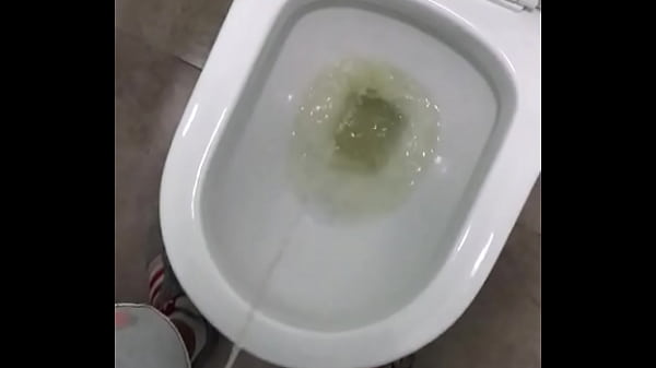 Pissing at the gym