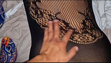 Tu coño esta muy estrecho mi amor que rico