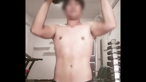 แนะนํายิมแถวคลองสามหน่อย ต้องการเครื่องเล่ ...