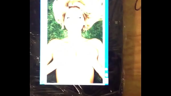 Download Video - Tribute to Kate Upton with big load