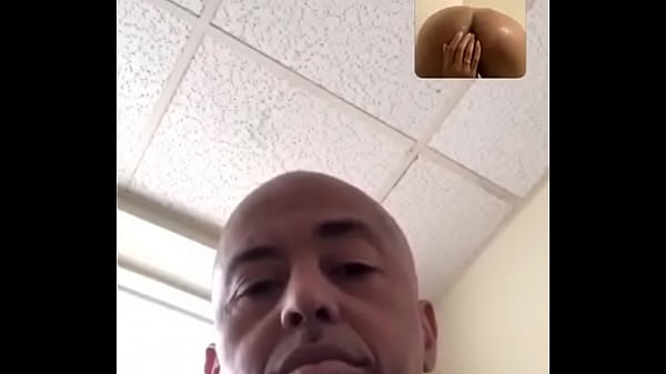 DL married guy love webcam