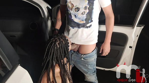 The hottest teen of the moment went into a parking lot and fucked everyone who wanted to eat it!