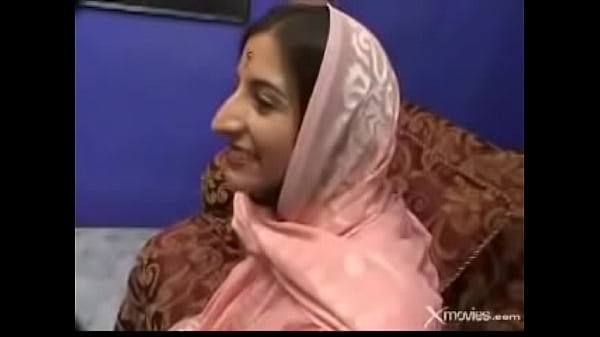 Indian slut gets her pussy licked and fucked - girls of the - XVIDEOS.COM