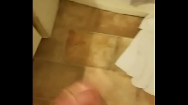 Download Video - Me cumming in the bathroom
