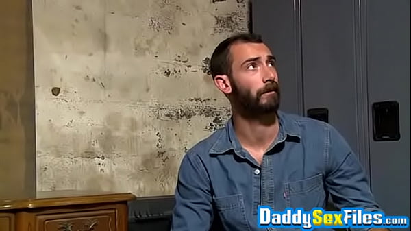 Doctor Andrew Justice 3way pounding horny jocks...