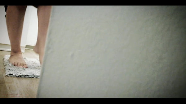 Surprised From Behind In The Bathroom She Lets Herself Be !! - Amateur.