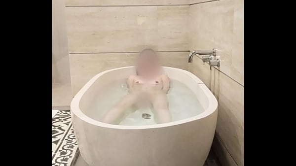 Bathing of Japanese college student
