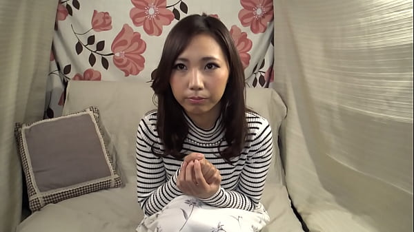 Picking up amateurs on the street! If she can hold back your voice for 10 minutes, she'll get the prize money! vol.03 Stirred up by a vibrator and endure the voice! Part 6