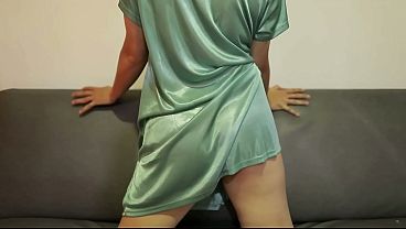 While relaxing watching TV, I got fucked by the latest Indonesian porn.