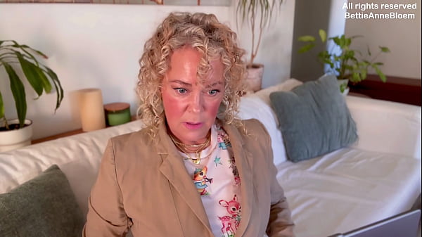 Queen of Spades step Mommy