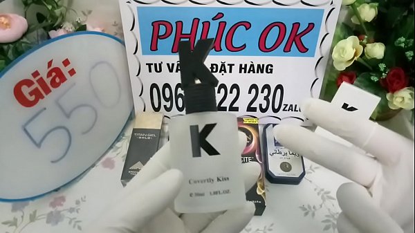 Un Parfum Secrètement Aphrodisiaque Amène Rapidement Les Femmes Au Lit