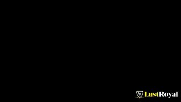 Angie y Richy en una escena privada de LustRoyal
                   Angie y Richy en una escena privada de LustRoyal muchos negros