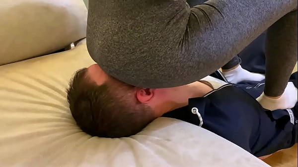 Gamer Girl Kira in Grey Leggings Uses Her Chair Slave While Playing During Fullweight Facesitting (Preview)