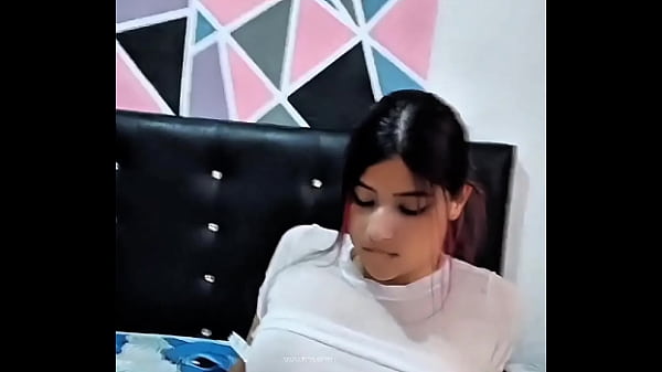 PORN ACTRESS TOUCHES HER TASTY PUSSY