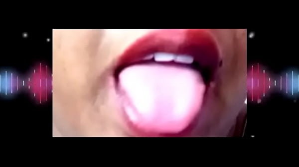 Download Video - Tamil Glima Aunty&comma; Tamil aunty with Milkman