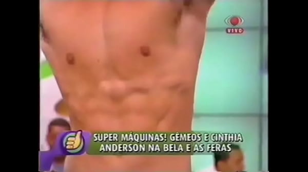 2001 female models strips Super Positive with Otaviano Costa