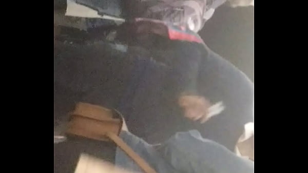 thumb tail