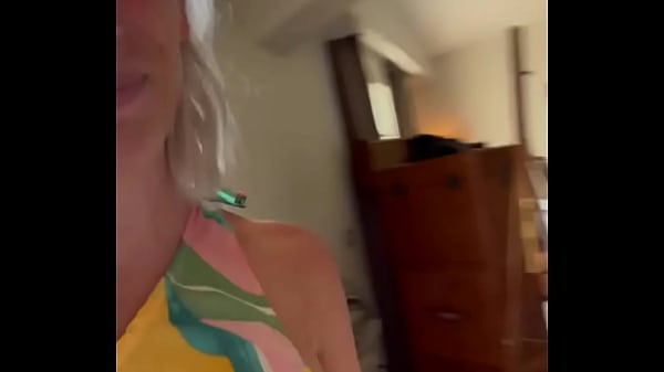 Download Video - Ici tu as la STORY PUBLIC de la m&eacute;ga surprise que j'ai eu pour mon ANNIVERSAIRE&period;&period;&period;