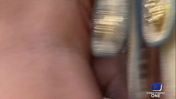 Download Video - Silvia Saint&comma; belle salope blonde&comma; adore avoir une grosse bite en elle