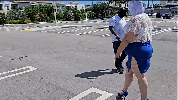 Got my pussy creampie by stranger i met in parking lot fat pussy hijab milf