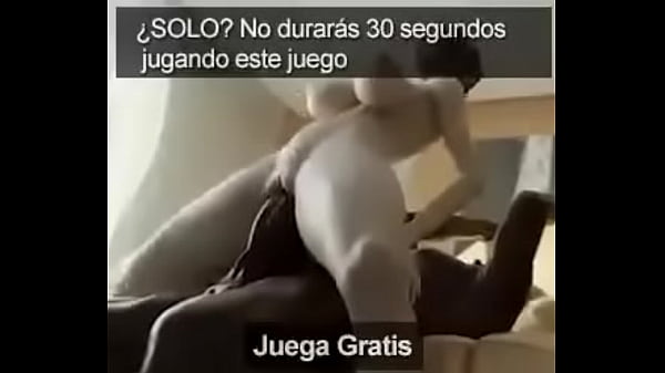 Chica montando polla negra