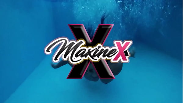 College Asian Beauty Nyssa Nevers & Maxine Dildo Fuck Each Other!