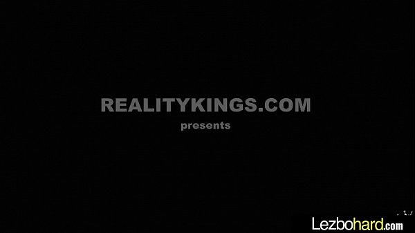Download Video - Pressley Carter & Blake Carter 01 clip-17