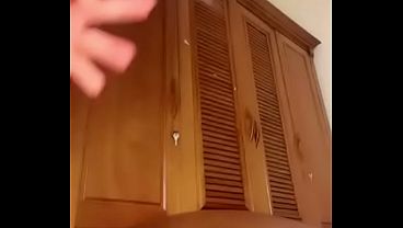 Estoy muy cachondo por ti
                   Estoy muy cachondo por ti muchos negros