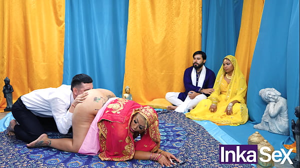 Download Video - Chudai - Madrastra India tetona se folla al novio de su Hijastra y le dejan el co&ntilde;o lleno de leche&period;