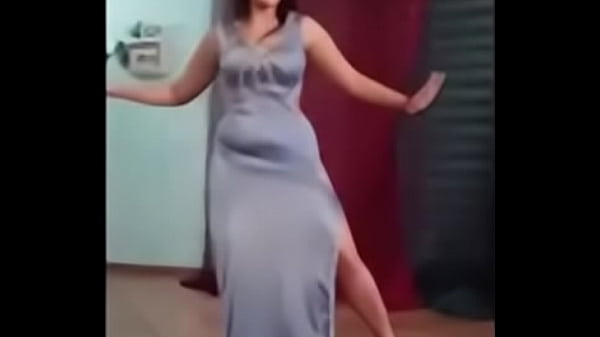 House dance in nightgowns - obscene house dance - forbidden house dance 2015 - dance like safinaz - YouTube.MP4