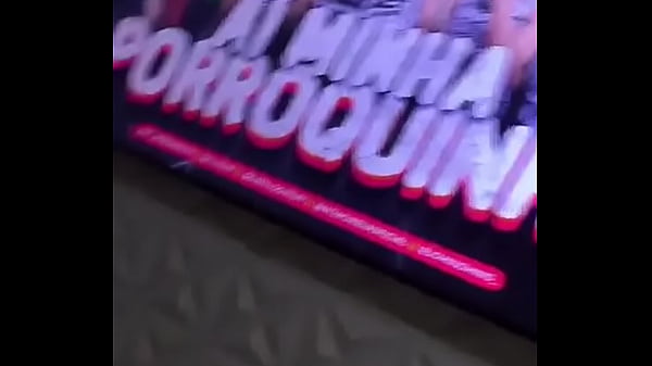 Novinha gostosa dan&ccedil;ando brega funk