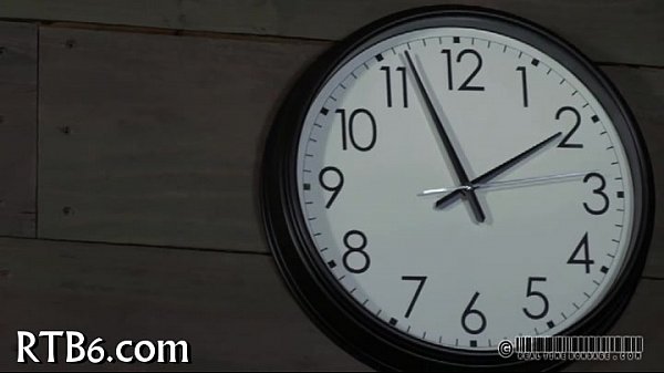 Sexy slave delights with oral sex