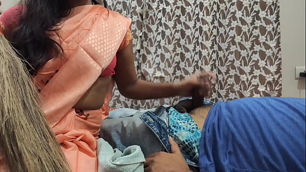 The owner fucked the desi girl who came to Mumbai from the village to work, Hindi audio