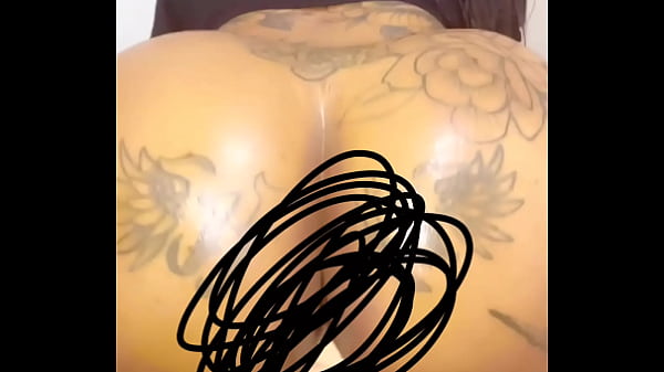 Tu veux la vidéo entière ? Regarde au dessus de ce post