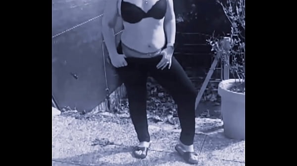 J'adore l'exhib pas vous