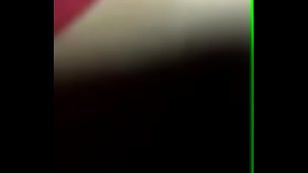 thumb blonde
