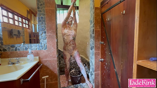 Sub slut tied in bathroom punished with foam spray