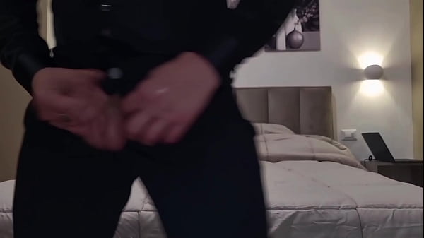 COMES WITH AN EXPLOSIVE CUMSHOT IN ELEGANT DRESS | HUGE ITALIAN COCK - I'LL CUM IN YOUR MOUTH AFTER YOU GIVE ME A BLOWJOB