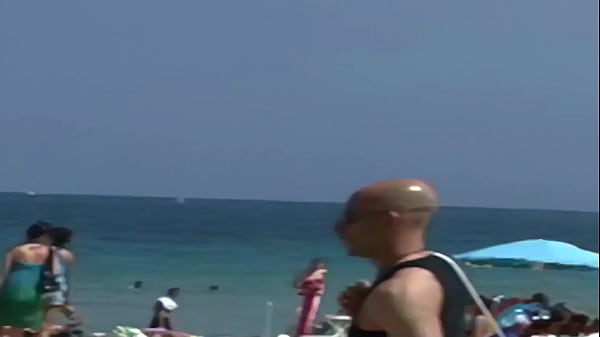 She'll show you her tight asshole and bubble butt right before her lover jerks off a pearl...