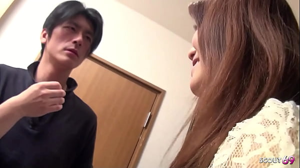 Download Video - Perfect natural Tits Japanese Teen seduce the husband next door to Cheating Fuck in Uncensored JAV Roleplay