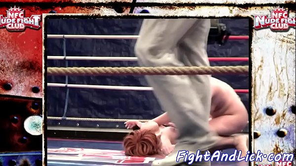 Ginger dyke makes out with wrestling partner