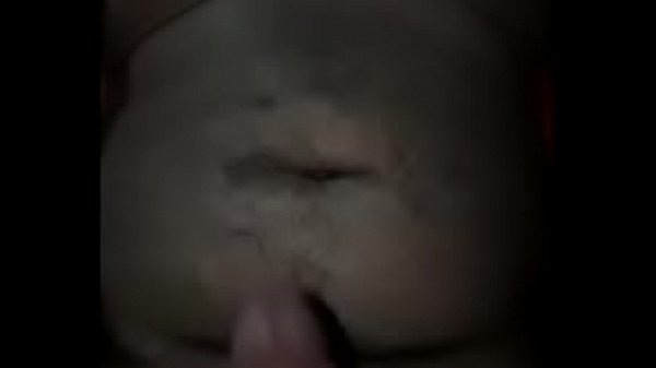 Urso gostoso peludo batendo punheta