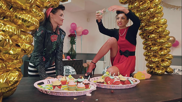 Title full project Rockabilly BB 45! Brittany Bardot’s WET Birthday party -2