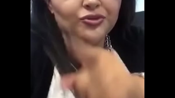 My coworker wants to suck my dick