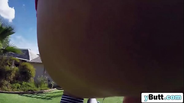 Babe with juicy ass rides long cock and gives head