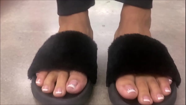 thumb ovanda soles