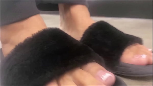 thumb ovanda soles