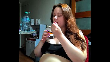 [FREE SFW FETISH VIDEO] Hot Chubby Woman Filling Her Round Belly with some Ice Cream