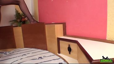 Download Video - Bastidores e ensaio fotogr&aacute;fico Hardbrazil - Suzie Slut - Patricia Kimberly - Sandy Cortez - Loupan - Binho Ted