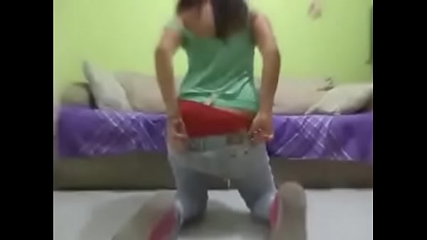 thumb cute ass
